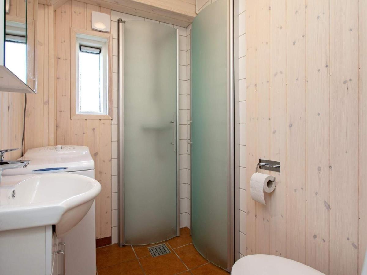 6 Person Holiday Home In บล็อคฮูส ภายนอก รูปภาพ